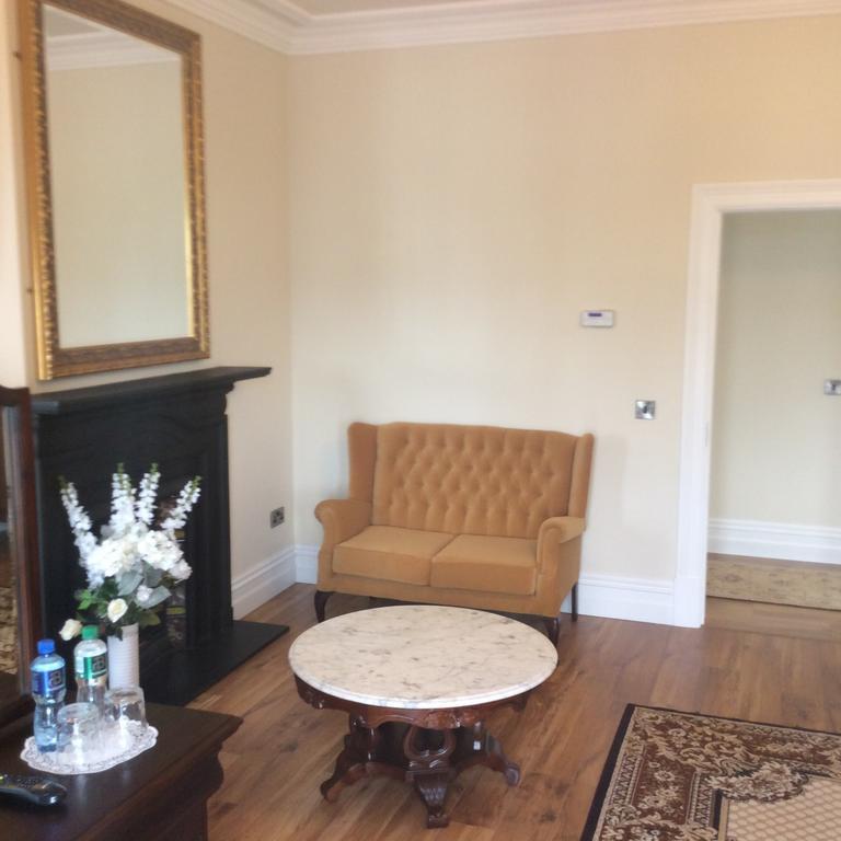 St Columbs House Panzió Buncrana Kültér fotó